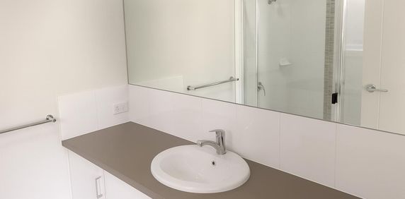 Modern Family Home- Convenient Location - Photo 2