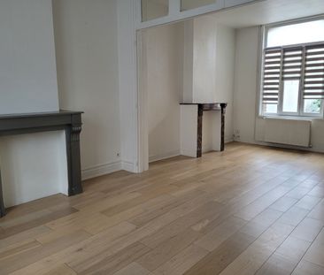 Location Maison 4 pièces 112m² LENS 62300 - Photo 1