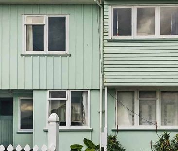 WHANGANUI EAST - 3 BEDROOMS - Photo 3