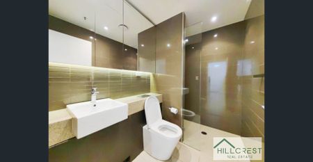 SPACIOUS AND INVITING 2 BEDROOM APARTMENT - Photo 5