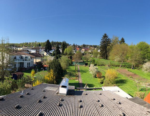 Gemütliche 3-Zimmer-Wohnung mit tollem Blick ins Grüne! - Foto 1