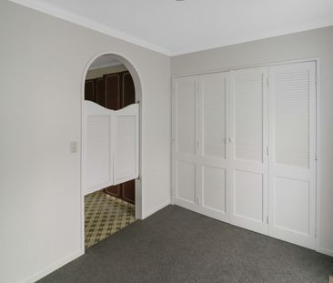 Central Hutt - Photo 3