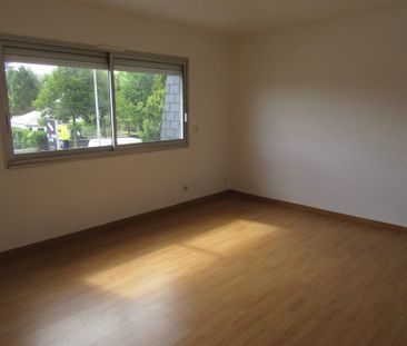 Location Appartement 2 pièces 63m² - Photo 1