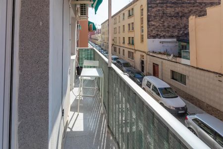 Carrer de Mendizábal, Valencia, Valencian Community 46011 - Photo 3