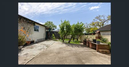 Solid Brick House - Photo 5