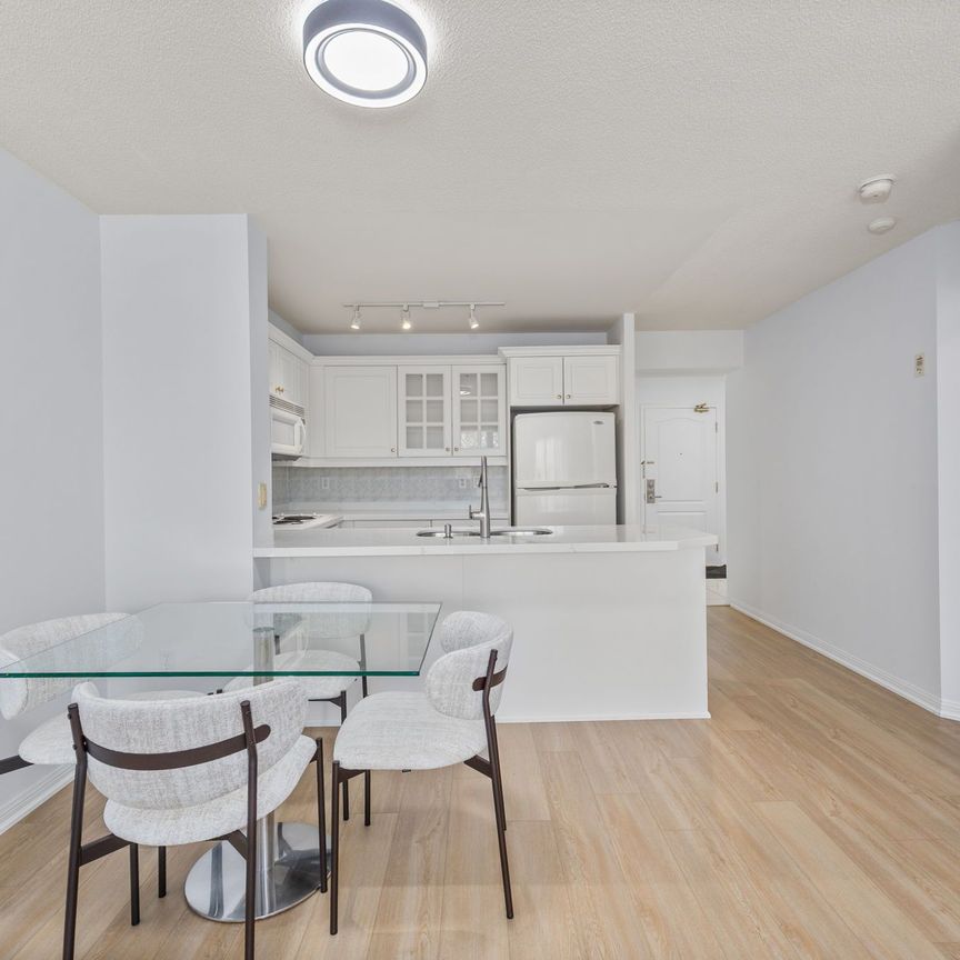 For Lease - 18 Wanless Avenue Unit# 302, Toronto, Ontario - Photo 1