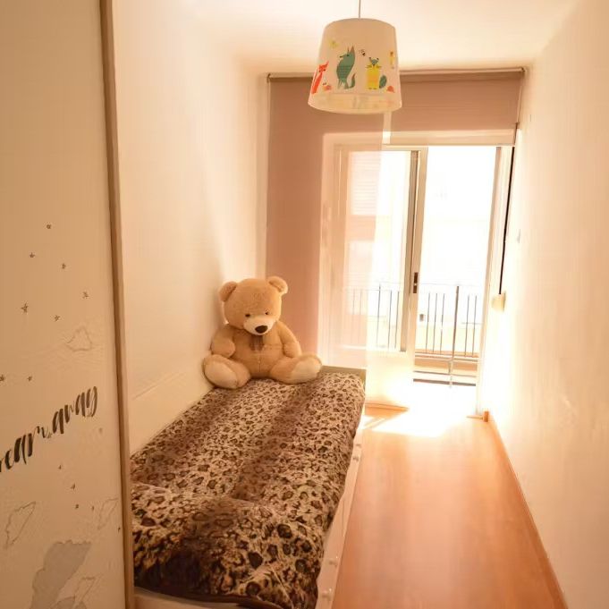 Carrer Dos dAbril, Valencia, Valencian Community 46006 - Photo 1