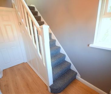 13 Ballygowan Road, Belfast, BT5 7LH - Photo 4