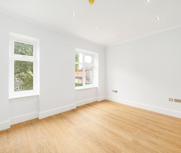 Chatsworth Road, North West London, NW2, London - Photo 2