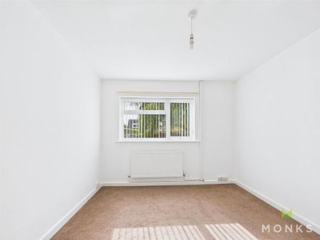 3 bedroom detached bungalow to rent - Photo 4