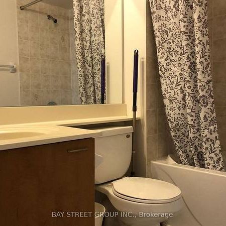 Yonge/Finch-2Bd Furnished, All Utilities incl, - Photo 4