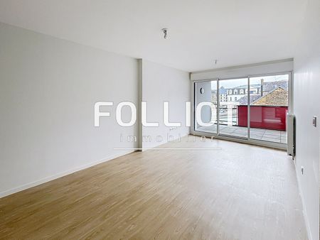 A LOUER : Appartement 3 pièces à Fougères - Réf. 2008CV - Photo 2