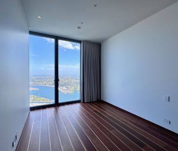 CORNER SUB-PENTHOUSE WHERE YOU SEE CENTRE-POINT TOWER and beyond AT... - Photo 3