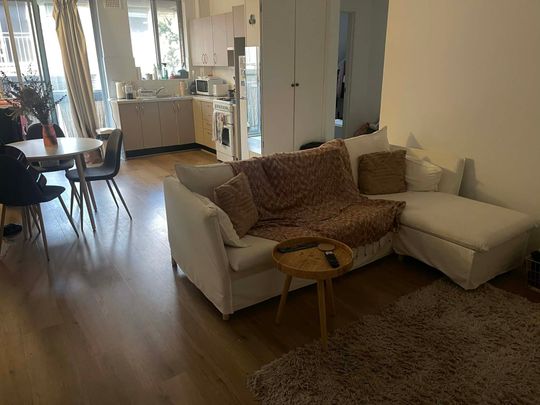 Manly Vale - Photo 1