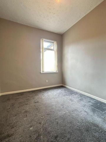 48 Isoline Street, Belfast, BT5 5GF - Photo 4