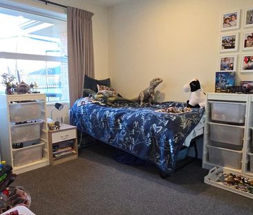 4 Bedroom family home for rent! - Photo 2