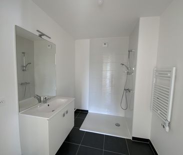 Location Appartement 2 pièces 42m² MELUN 77000 - Photo 3