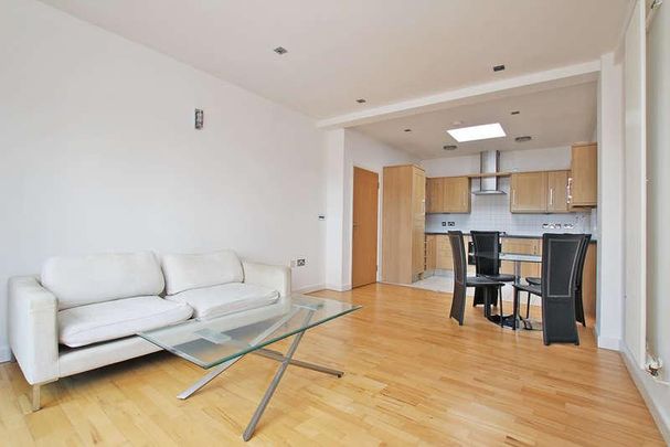 Vibeca Apartments, Chicksand Street, Spitalfields, London, E1 - Photo 1