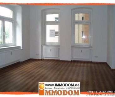 2-Zimmer-Wohnung mit großem BALKON, DESIGNLAMINAT und Wohnküche zu ... - Foto 4