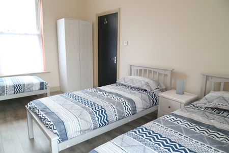 Royal Canal Terrace, Dublin - Photo 2