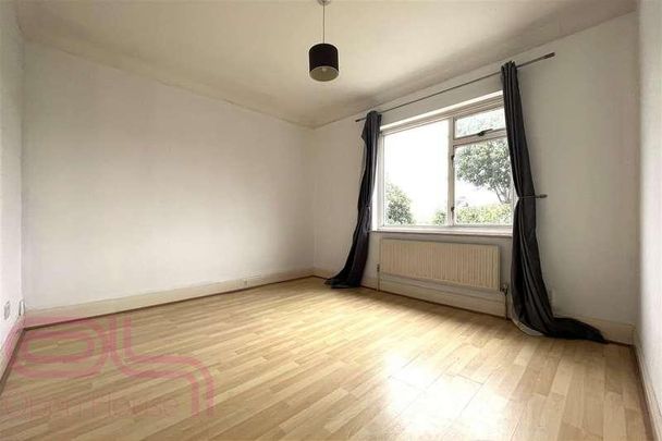 Whitton Waye, Whitton, Hounslow, TW3 - Photo 1