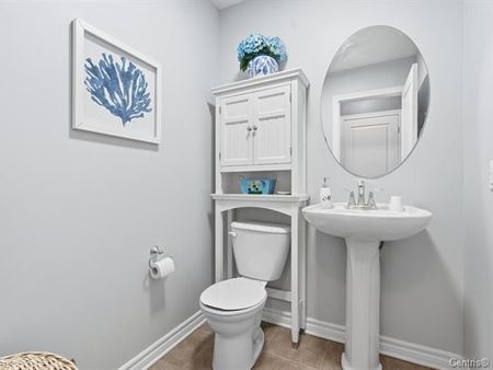 4556 Boul. St Martin O. - Photo 3