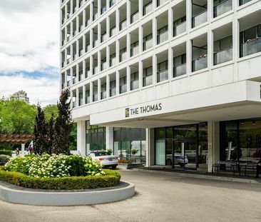 The Thomas | 355 St. Clair Avenue West, Toronto - Photo 1