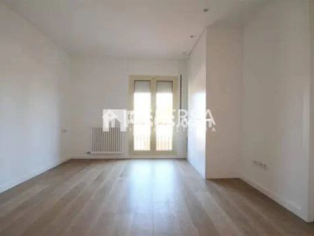 Piso en alquiler en Les Tres Torres - Photo 3