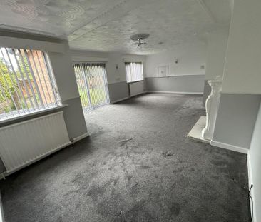 3 bedroom bungalow to rent - Photo 1