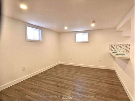 For Lease - 47 Newbury Drive Unit# Lower Fl, Newmarket, Ontario - Photo 4