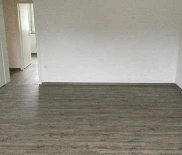 Helle 3-Zimmer-Wohnung mit Balkon in ruhiger und grüner Lage. - Photo 2