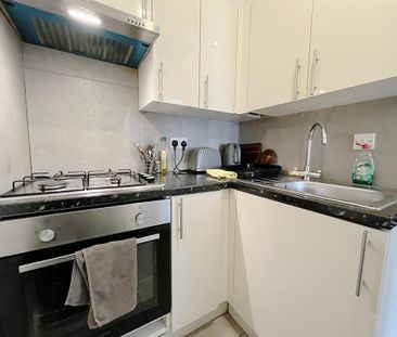 Studio to rent - Photo 4