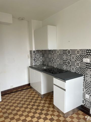 A louer appartement de 3 pièces situé à Saint Sylvain - Photo 2