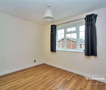 Penshurst Way, South Sutton, Surrey, SM2 - Photo 1