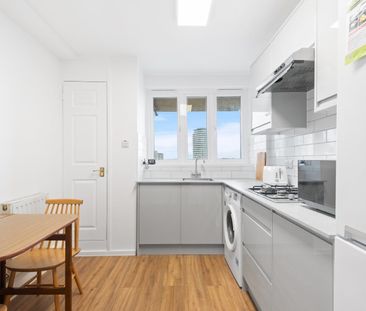 Gaitskell Court, Shuttleworth Road, Battersea, London, SW11 - Photo 1