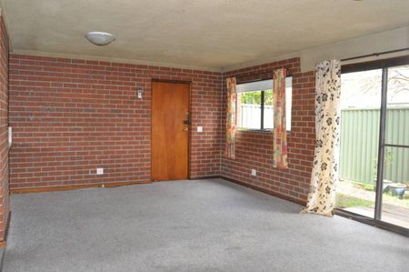 GROUND FLOOR 2 BEDROOM UNIT - Photo 2