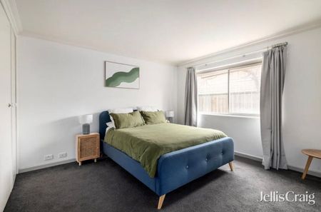 St Kilda East - Photo 5