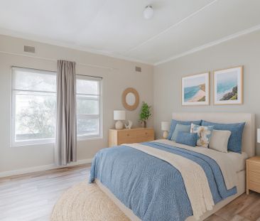 So Close To The Beach! - Photo 3