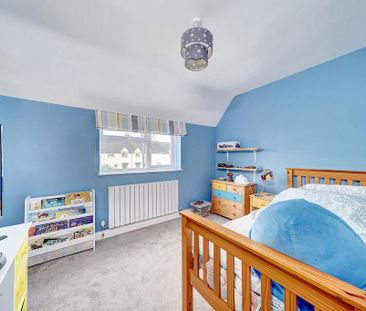 3 bedroom semi-detached house to rent - Photo 5