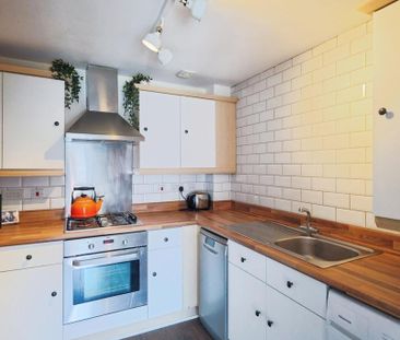2 bedroom apartment to rent - Photo 6