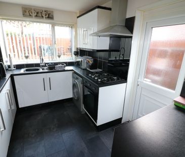 Lowland Close, Off Astral Way, Sutton - Photo 5
