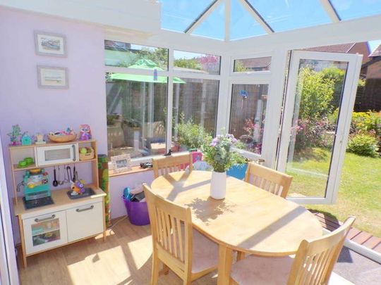 Cucklington Gardens, Bournemouth, BH9 - Photo 1