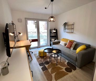 Exklusives Apartment mit Terrasse in zental gelegenem Neubau - Photo 3