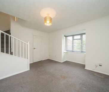 2 bedroom end of terrace house to rent - Photo 6