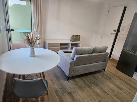 Piso de alquiler en Carrer Valencia, 25, Almoines - Photo 1