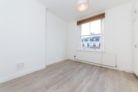 TWO BEDROOM FLAT | TO LET | WARRINGTON CRESCENT | LITTLE VENICE | W9 - Photo 4
