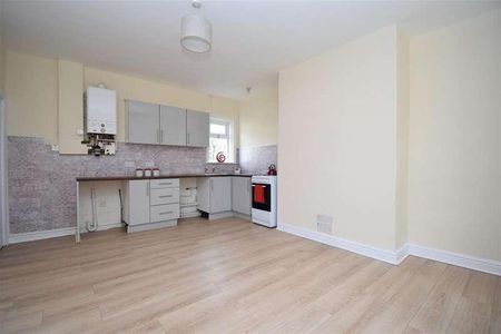 Hawthorne Terrace, Ossett, WF5 - Photo 5