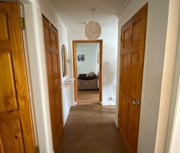 Room in a Shared Flat, Oxgangs Avenue, EH13 - Photo 3