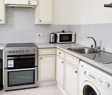 1 bedroom apartment to rent - Photo 2