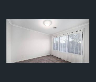 5 Forrester Grove, Fraser Rise, Vic 3336 - Photo 5